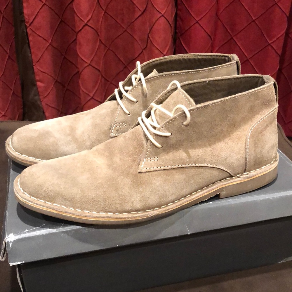 Men’s suede shoes